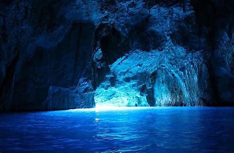 Blue Cave - The most popular way to visit the cave & 5 Islands