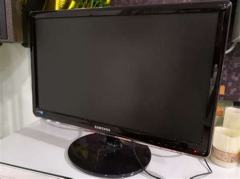 Samsung Monitor 23", Computers & Tech, Parts & Accessories, Monitor ...