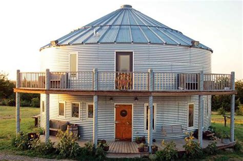 Grain Silo Home is Metal Roundhouse Beauty - Off Grid World