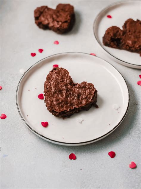 Heart-Shaped Brownies - Tasty Treats and Eats