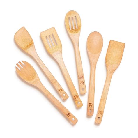 Kitchen Essentials: The 5 Best Wooden Spatulas Out There!