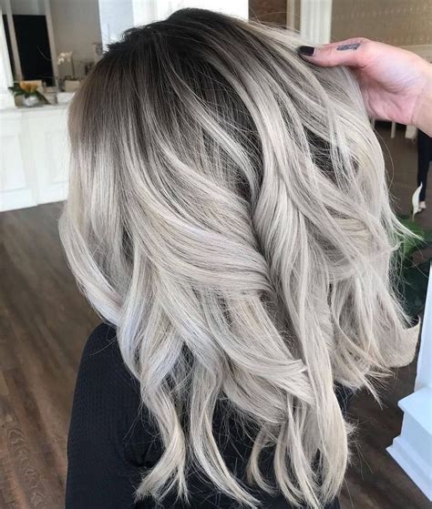 Ice blonde grey wavy balayage mid length hair Platinum Blonde Balayage, Hair Color Balayage ...