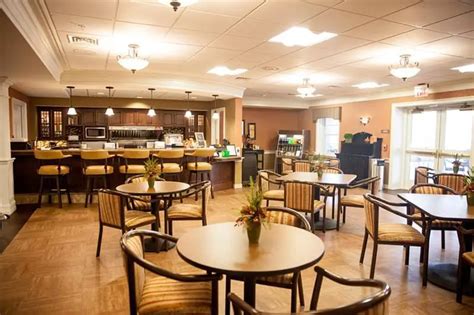 Country Meadows of York South | Senior Living Community Assisted Living, Nursing Home ...