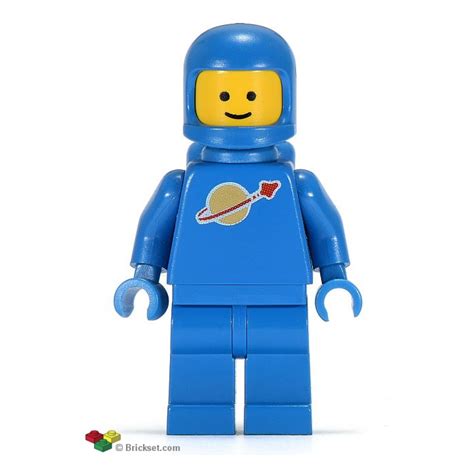 LEGO Blue Classic Space astronaut Minifigure | Brick Owl - LEGO Marketplace