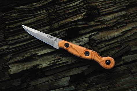 TOPS Knives – UN12Magazine