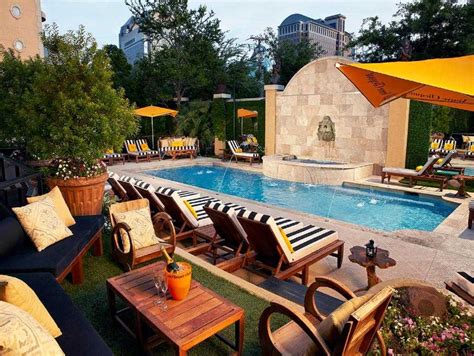 Pet-Friendly Hotels In Dallas | Book from 50+ Stay Options @Best Price