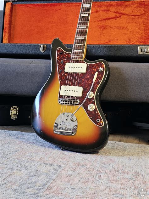 Joel's Vintage Guitars | Fender Jazzmaster 1966 Sunburst w Binding/Block Inlays