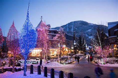 Christmas in Canada - Must Do Canada