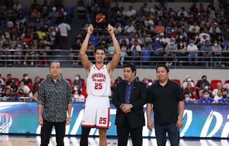 Japeth Aguilar joins elite PBA 1,000 offensive rebound club