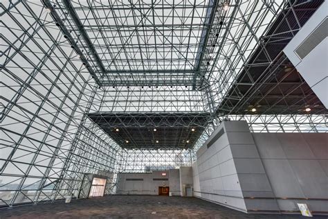 New York City - June 16, 2017 - Jacob K. Javits Convention Center in New York City. 16192220 ...