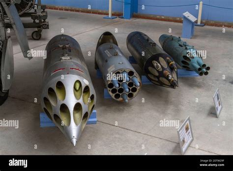 Missile crv7 rocket hi-res stock photography and images - Alamy