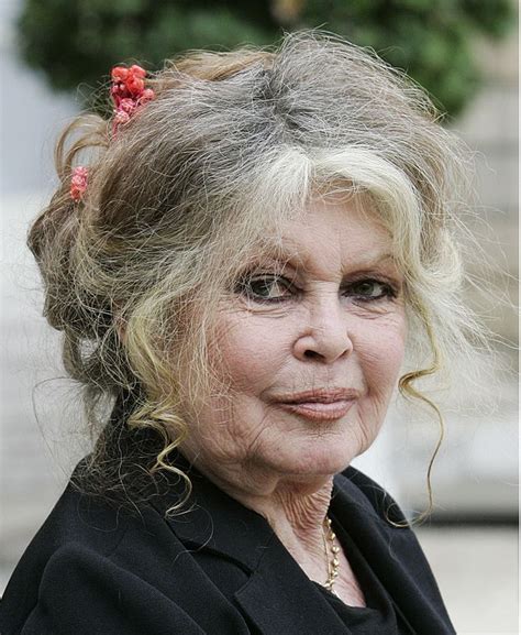 Brigitte Bardot is 88 years old now and she looks great – Viral Stories