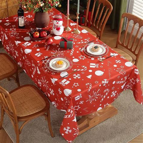 Christmas_Tablecovers_05_850x.jpg?v=1664524229