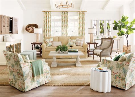 How To Decorate A Living Room With Two Couches And Chairs | www ...