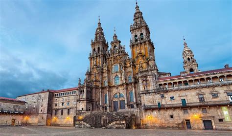 The History of the Cathedral of Santiago de Compostela