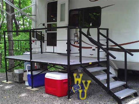 Portable RV Steps, Decks, and Porches for 5th Wheels, Motorhomes, and Campers | Gallery | Rv ...