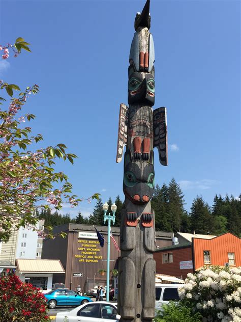 Beautiful Totem Poles all over Ketchikan Alaska - Mom Off Track