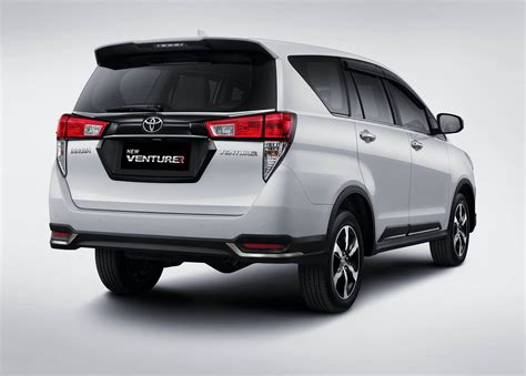 Makin Mewah dan Nyaman, Mengenal New Kijang Innova