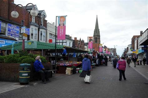 Living & Shopping in West Bromwich with the Sandwell Express&Star ...