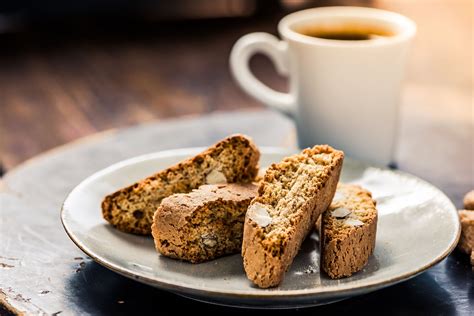 Biskuit dan kue kering: Camilan manis untuk dinikmati bersama teh atau kopi