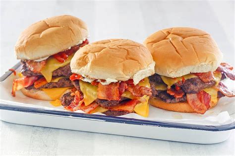 Wendy's Baconator Burger - CopyKat Recipes