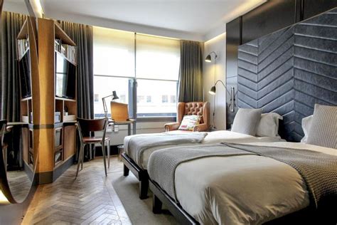 28 Best Boutique Hotels in London Curated by Designers