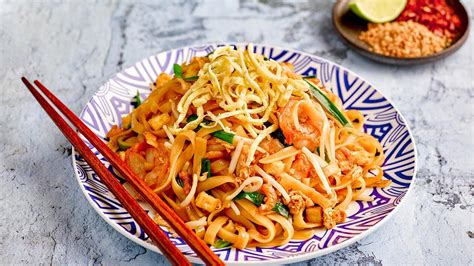 Stir Fried Pad Thai Noodles | Unilever Food Solutions