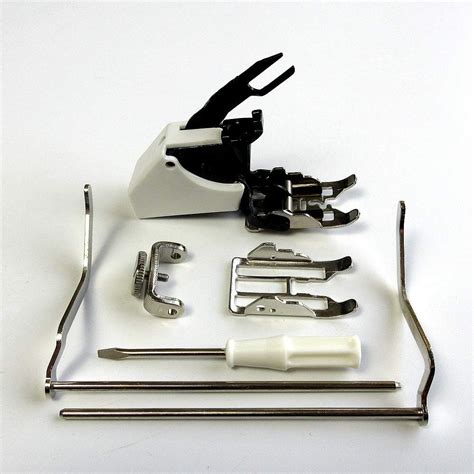 Amazon.com: Walking Foot, Quilting #P60446 for Bernina Old Style 160 ...