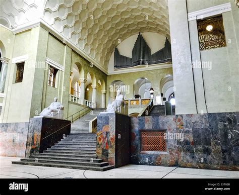 Ludwig-Maximilian University of Munich entrance hall Stock Photo - Alamy