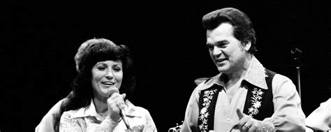 History Behind the Country Duo Conway Twitty & Loretta Lynn