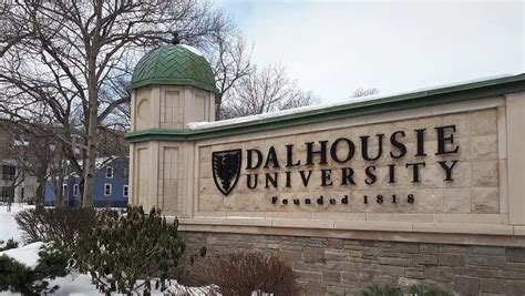 10 Easy Classes at Dalhousie University - Humans of University