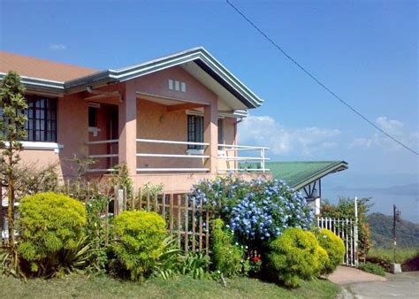 Tagaytay Ridge: Tagaytay Vacation House Rentals: Overlooking 5 Huge ...