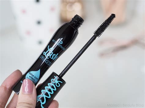 Essence Lash Princess False Lash Effect Mascara Waterproof - Mateja's Beauty Blog