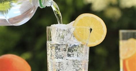 Is Carbonated Water Good For You? - Scripps Health