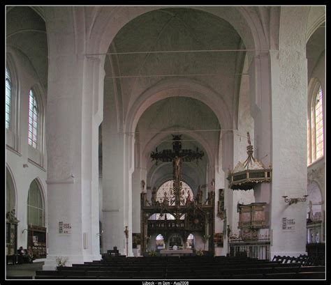 Lübeck Cathedral (Lübeck, 1335) | Structurae