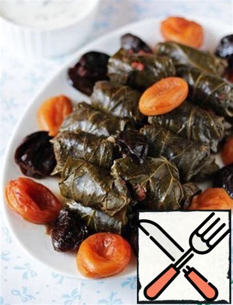 Dolma in Tomato Sauce Recipe 2023 with Pictures Step by Step - Food ...