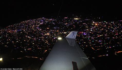 Burning Man lights up Nevada desert as 60,0000 festival revelers party all night | Daily Mail Online