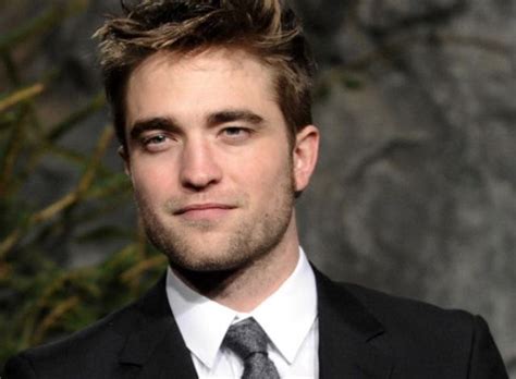 Robert Pattinson Height, Age, Girlfriend, Family, Biography & More ...