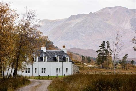 Coulin Farmhouse in Kinlochewe, United Kingdom - reviews, prices | Planet of Hotels