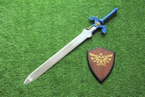 Limited Edition Legend of Zelda Master Sword Full-size Metal - Etsy