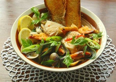 Spicy Seafood Soup Recipe by Jericho Joson Cruz - Cookpad