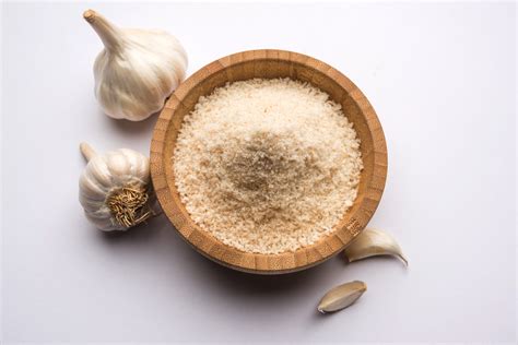 Substitute Garlic Powder for Garlic Salt