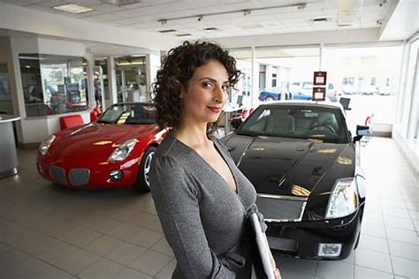 Locating Dealerships to Find New and Used Cars