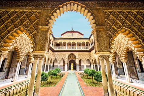 Real Alcázar | Sightseeing | Seville