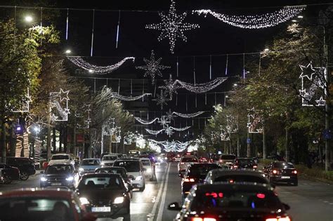 Bucharest City Hall has EUR 1 mln budget for Christmas lights this year | Romania Insider