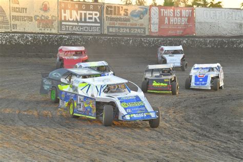 OPEN PRACTICE NIGHT – Bakersfield Speedway