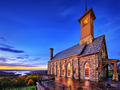 Chapel of the Ozarks at Top of the Rock | Explore Branson