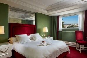 Book Hotel Lord Byron in Rome | Hotels.com