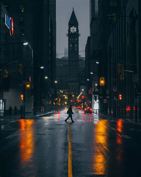 Toronto at Night: Photos by Bora – Inspiration Grid | Design ...