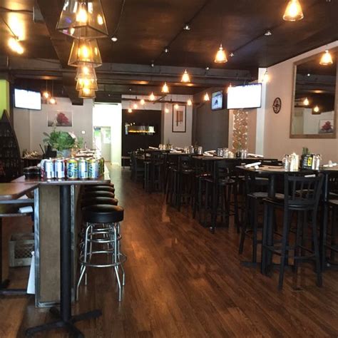 MAPLE CANADIAN PUB, Midland - Menu, Prices & Restaurant Reviews - Tripadvisor